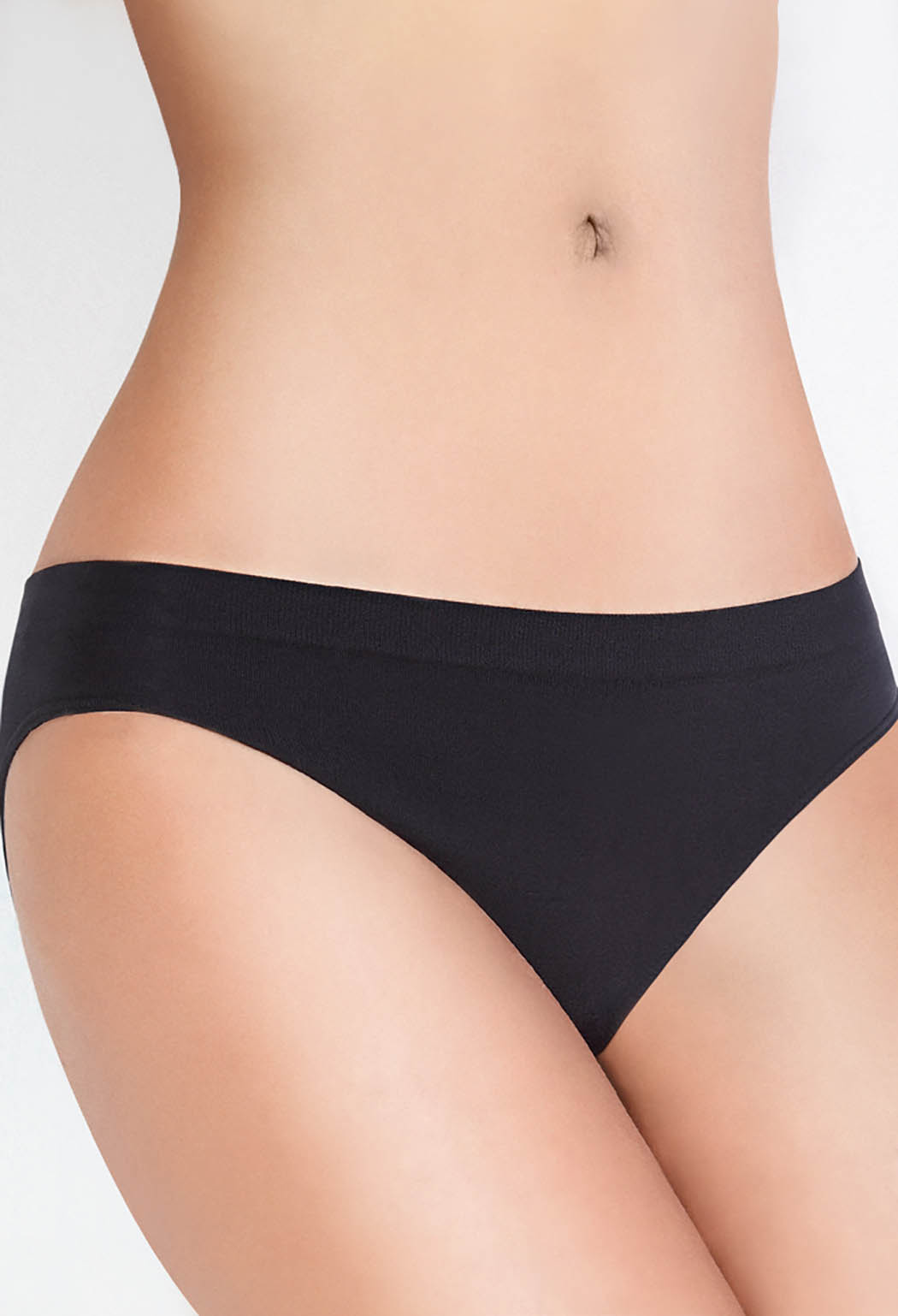 Women's seamless briefs in soft microfibre VITA BASSA